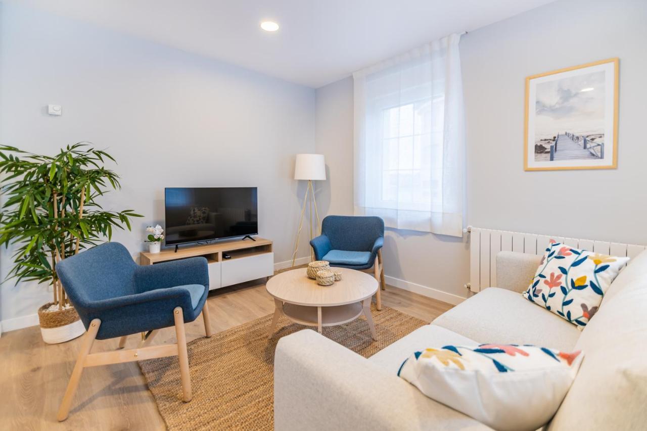 Villa Marta - Apartamentos Centricos Junto Al Mar Castro Urdiales Eksteriør bilde