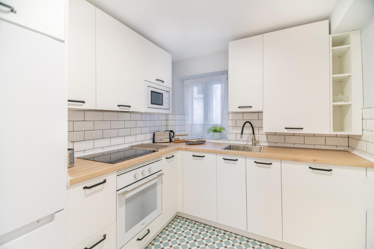Villa Marta - Apartamentos Centricos Junto Al Mar Castro Urdiales Eksteriør bilde