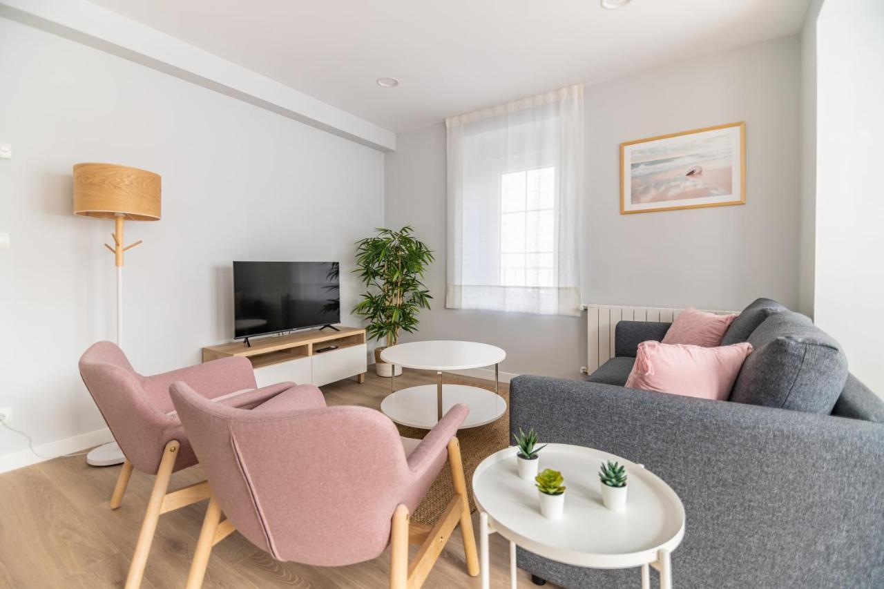 Villa Marta - Apartamentos Centricos Junto Al Mar Castro Urdiales Eksteriør bilde